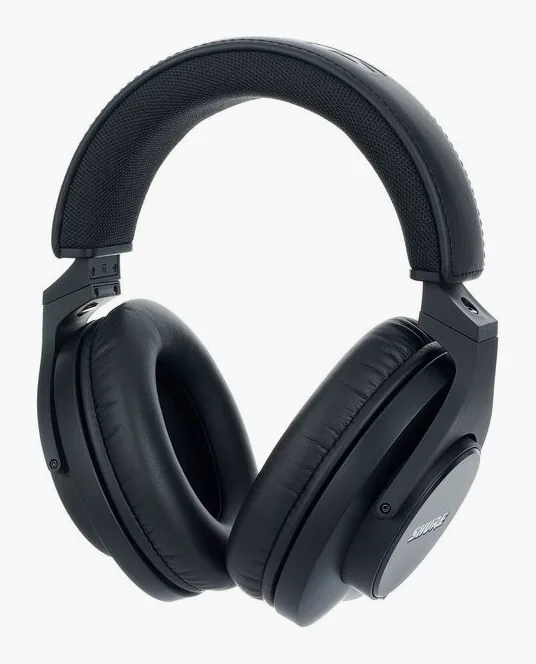 Shure SRH440A-EFS, vue de trois quarts, photo 3