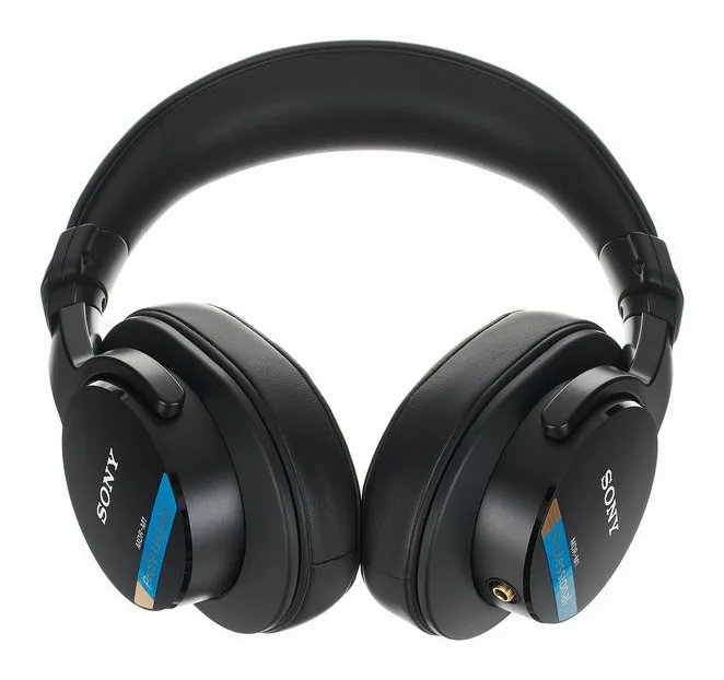 Sony MDR-M1, vue de dessus, photo 4