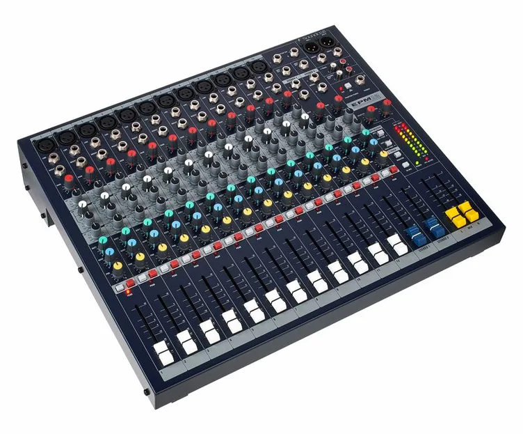 Soundcraft EPM12, vue de dessus, photo 3