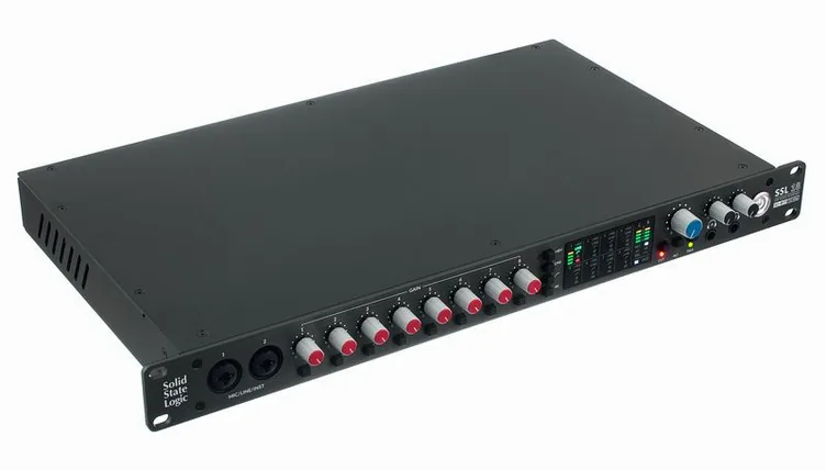 SSL 18, vue de profil, photo 3