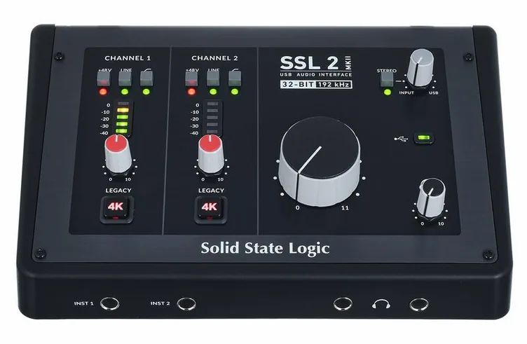 SSL 2 MKII, vue de trois quarts, photo 2