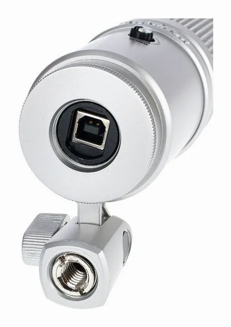 Superlux E205U, vue de profil, photo 3