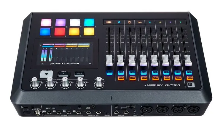 Tascam Mixcast 4, face avant et faders, photo 4