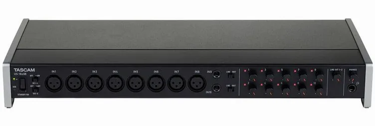 Tascam US-16x08, boutons et voyants, photo 2