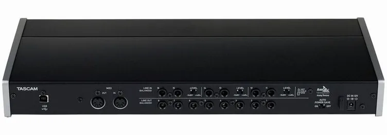 Tascam US-16x08, vue de profil, photo 4