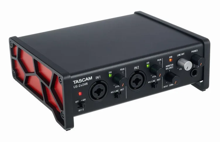 Tascam US-2x2HR, boutons et voyants, photo 3