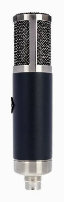 Telefunken TF47, vue de trois quarts, photo 3
