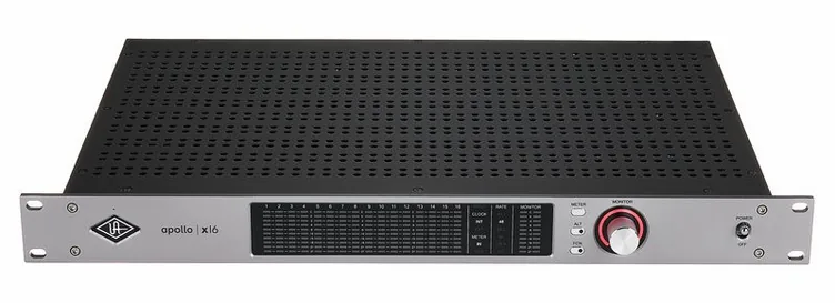 Universal Audio Apollo x16 Gen2 AC, vue de profil, photo 3