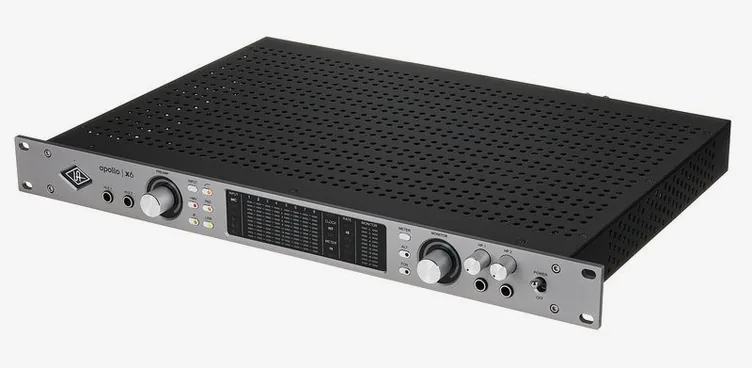 Universal Audio Apollo x6 Gen2 AC, face arrière et connectique, photo 2