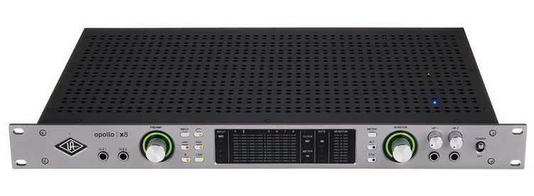 Universal Audio Apollo x8 Gen2 AC, boutons et voyants, photo 3