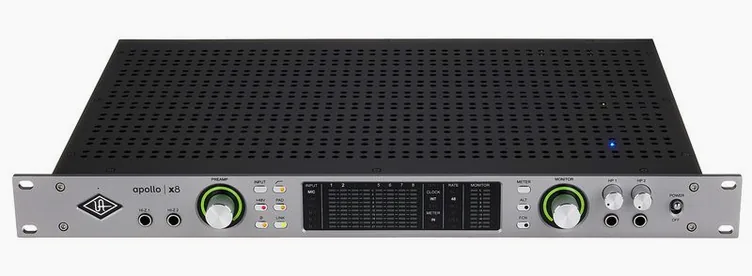 Universal Audio Apollo x8 Gen2 AC Pro, boutons et voyants, photo 3