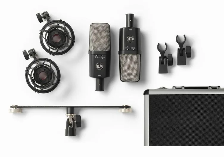 Warm Audio WA-14SP, vue de trois quarts, photo 4