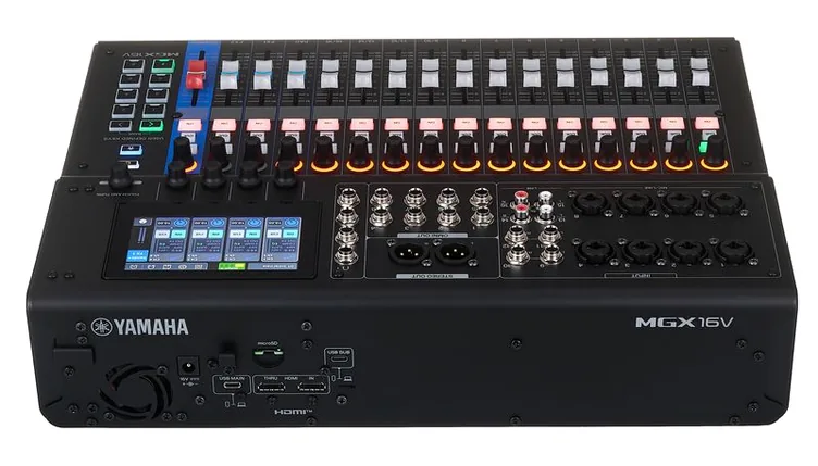 Yamaha MGX16V BK, face avant et faders, photo 4
