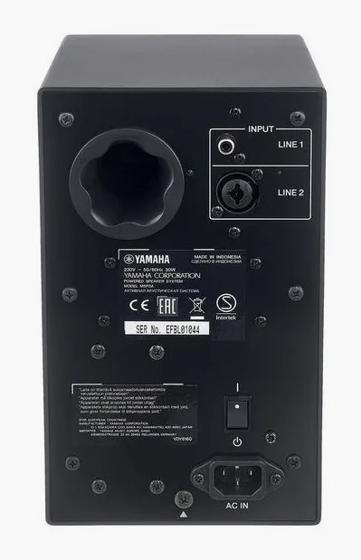 Yamaha MSP3 A, vue de trois quarts, photo 4
