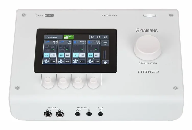 Yamaha URX22 WH, vue de trois quarts, photo 2