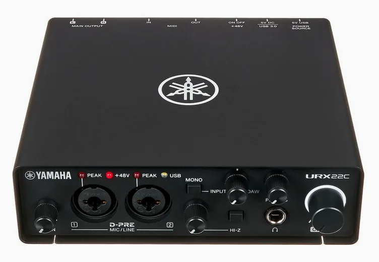 Yamaha URX22C, face avant, photo 2