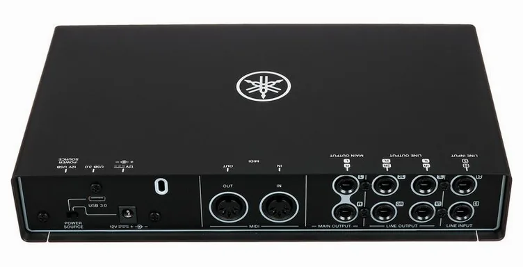 Yamaha URX44C, vue de dessus, photo 4