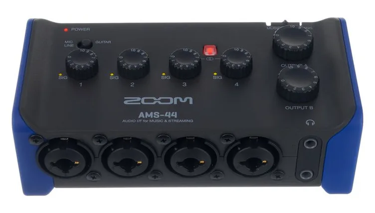 Zoom AMS-44, vue de dessus, photo 2